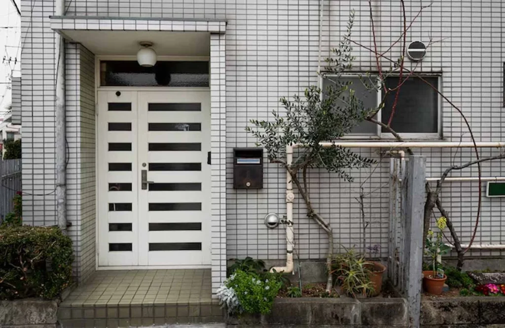 Keep your home secure and stylish. Call Austin Gate Repair for quick fixes and upgrades to residential gates and entryways.