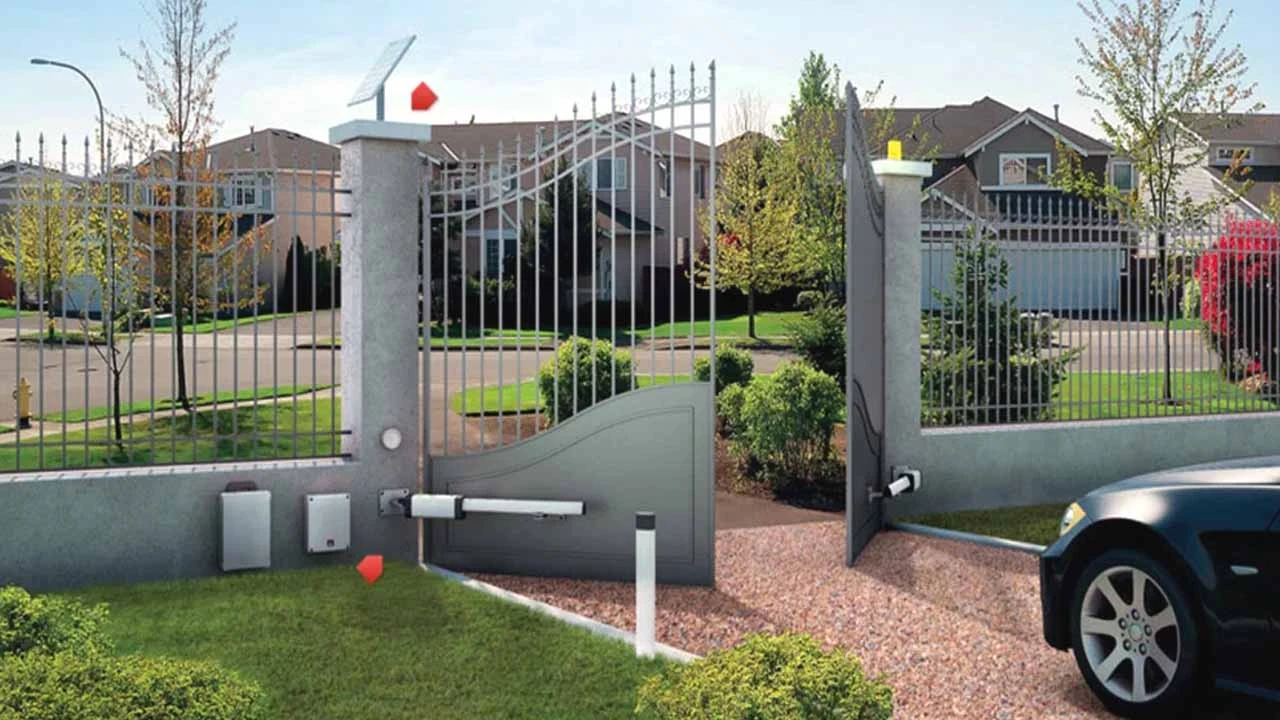 Classic Manual Gate Installation in Austin Home