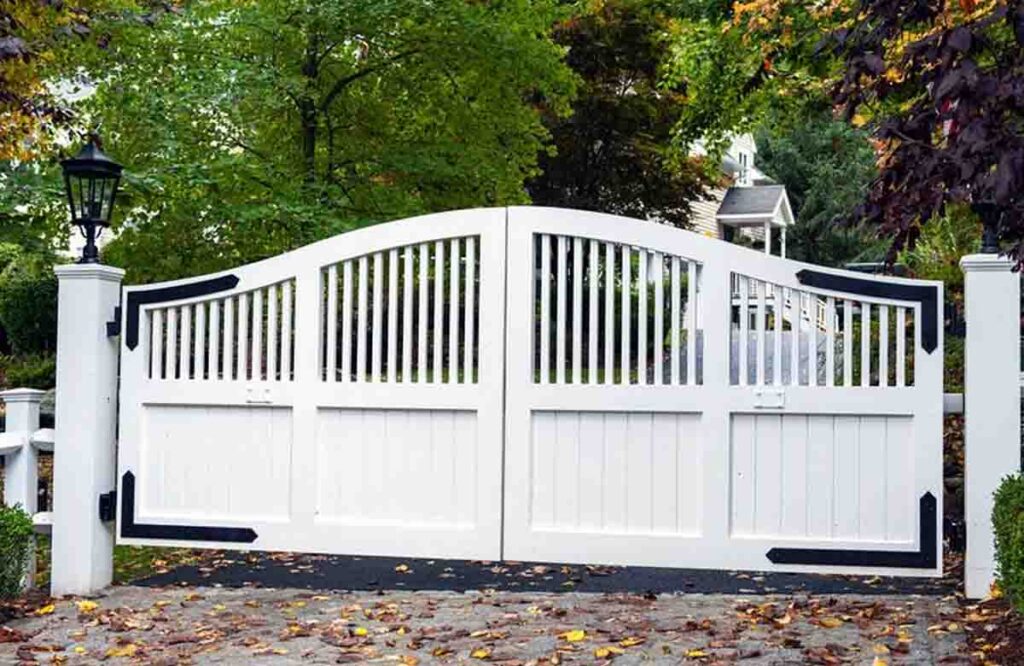 Austin Gate Repair