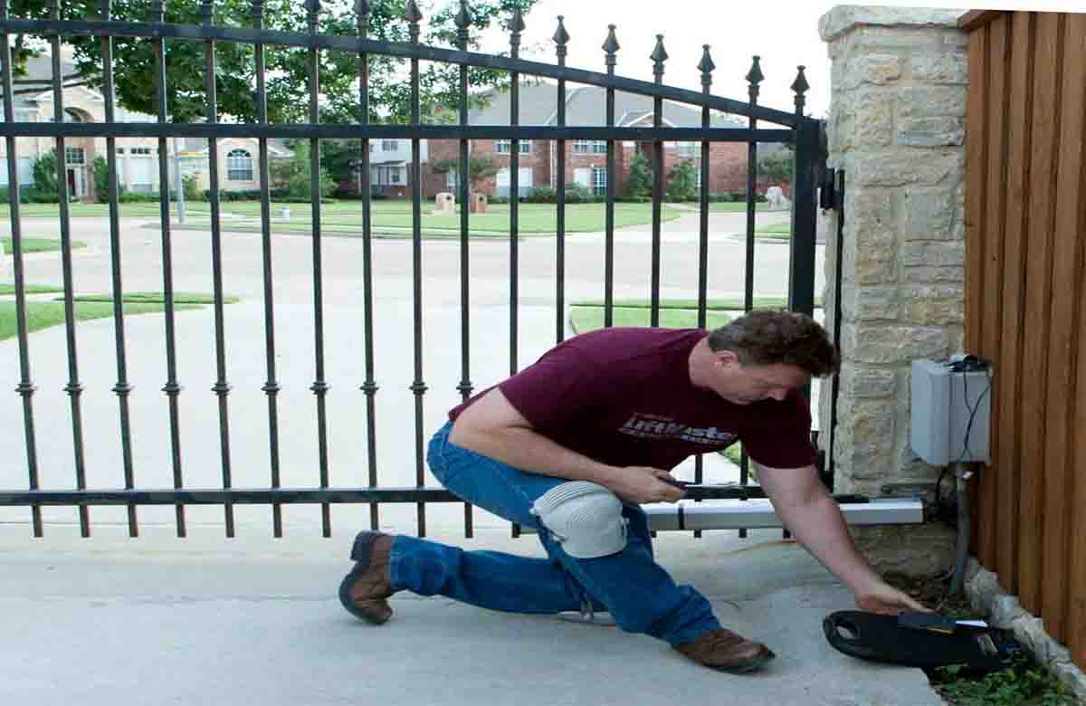 Austin Driveway Gate Repair Experts