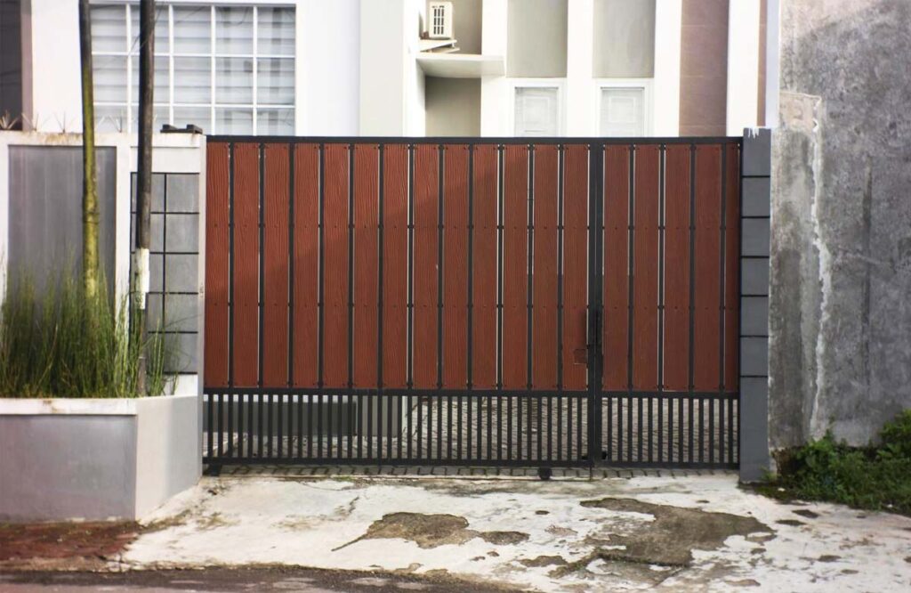 Modern Minimal Gate