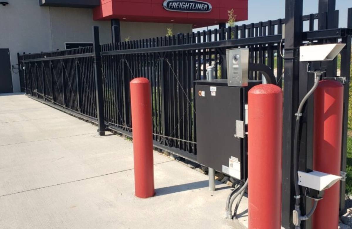 Commercial Security Gate Installation