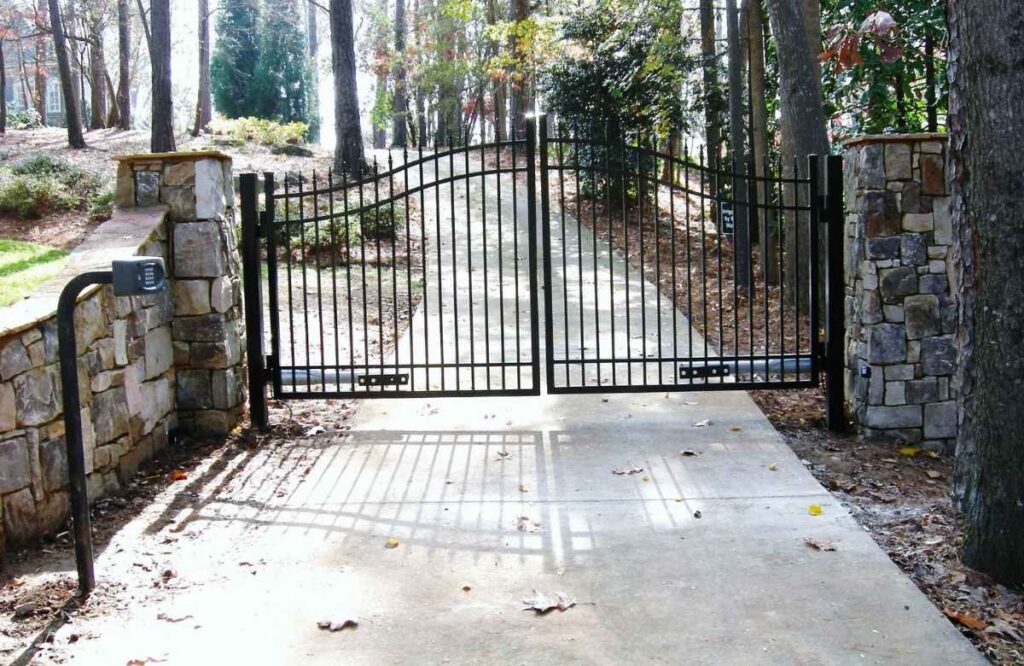 Modern Driveway Gate Services